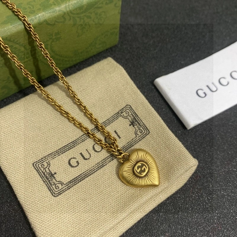Sleek Gucci Necklaces 243516
