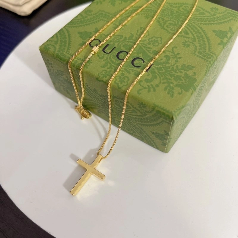 SmoothTexture Gucci Necklaces 243520