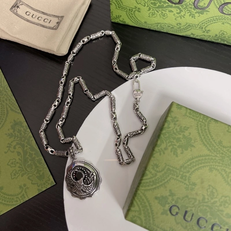 Cozy Gucci Necklaces 243517