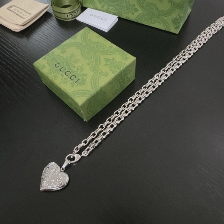 Modern Gucci Necklaces 243511