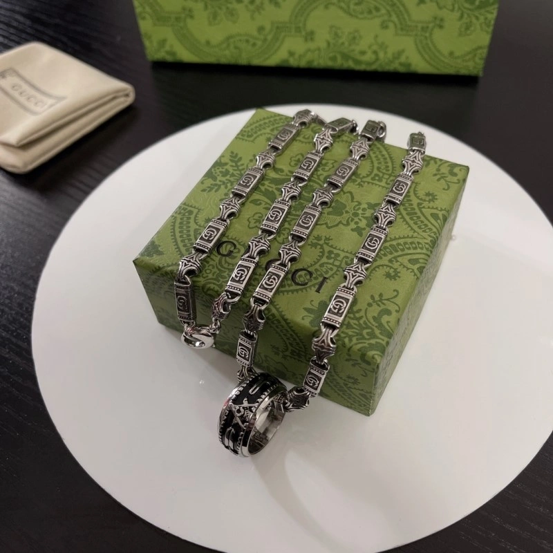 Functional Gucci Necklaces 243489