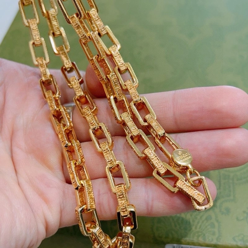 SoftTouch Gucci Necklaces 243147