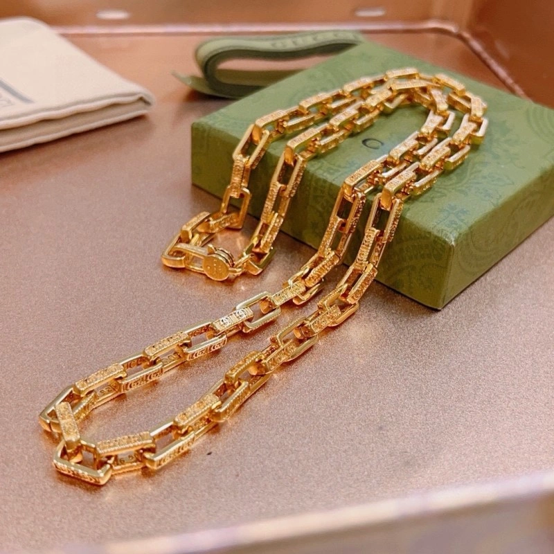 SoftTouch Gucci Necklaces 243147