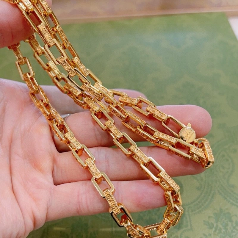 SoftTouch Gucci Necklaces 243147