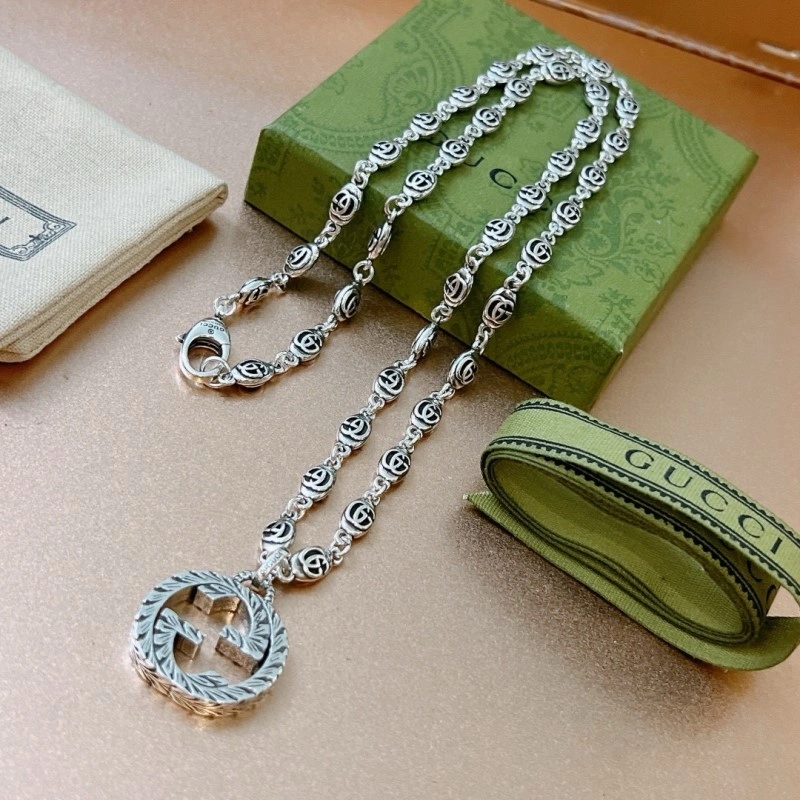UrbanChic Gucci Necklaces 243155