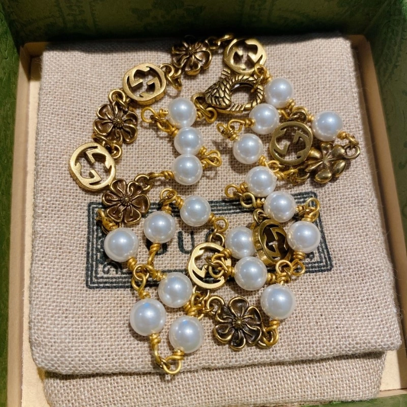 Classic Gucci Necklaces 243136