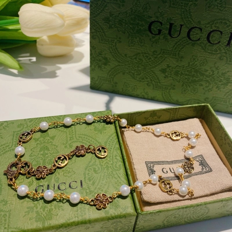 Classic Gucci Necklaces 243136