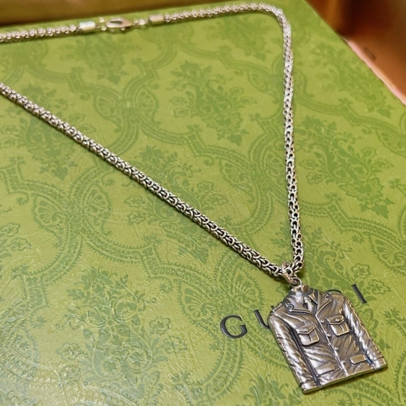 Unisex Gucci Necklaces 243122