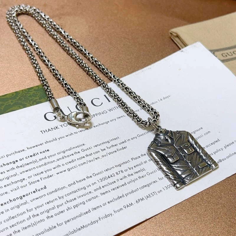 Unisex Gucci Necklaces 243122