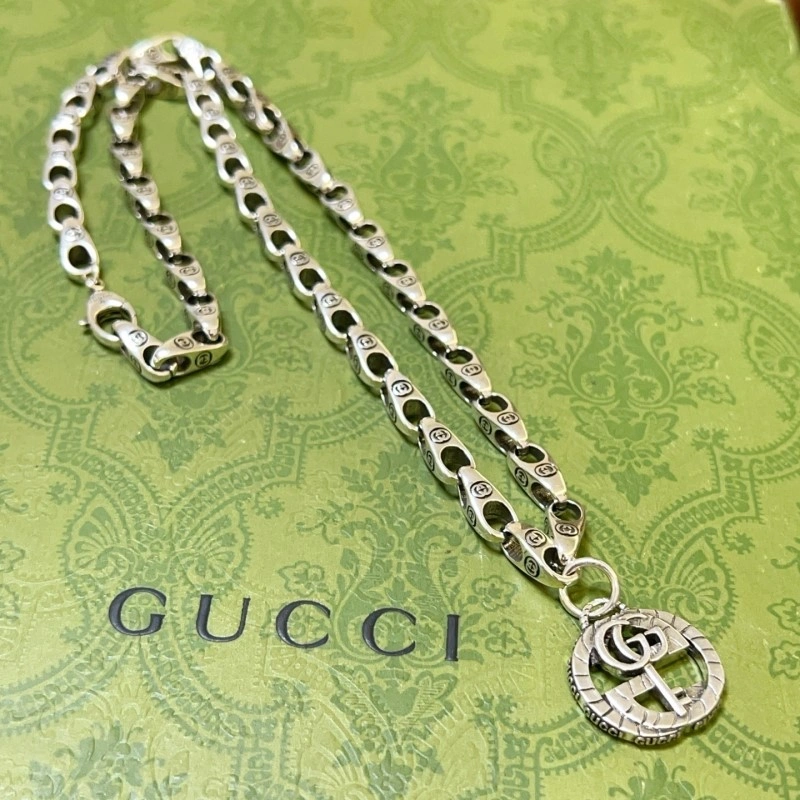 Gucci Necklaces Stylish 243121