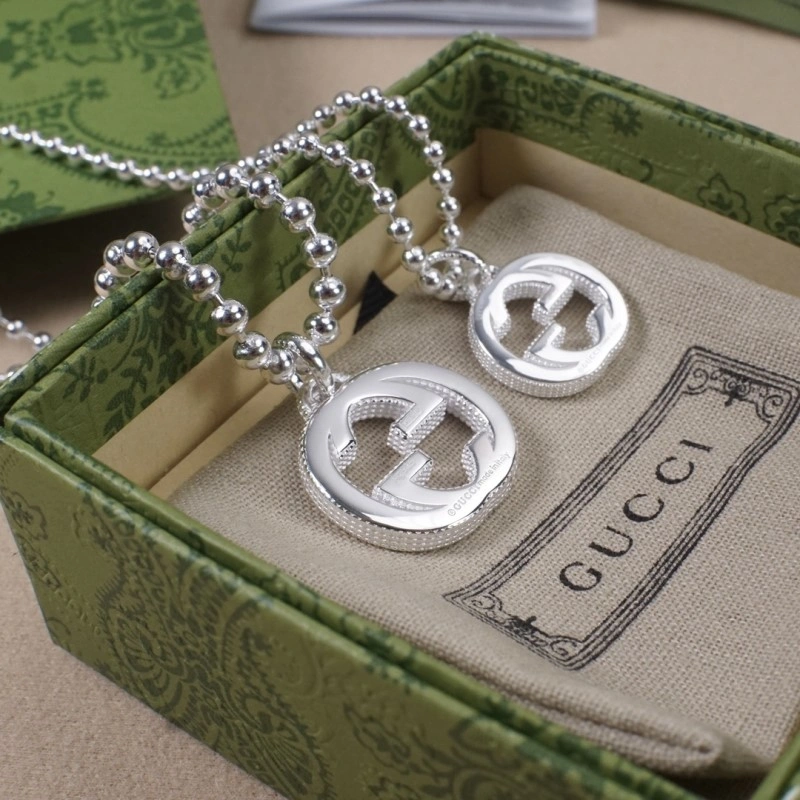 Elegant Gucci Necklaces 243112