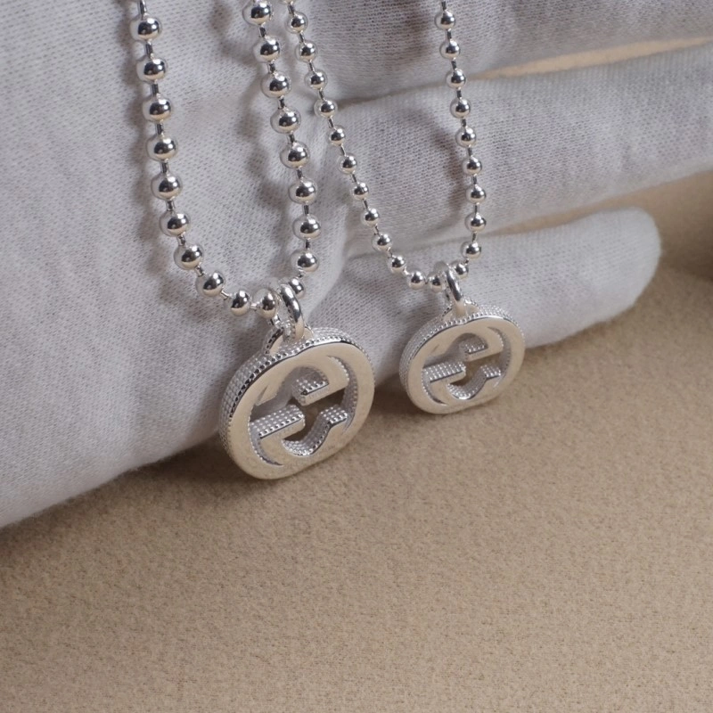 Elegant Gucci Necklaces 243112