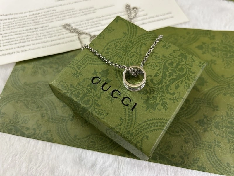 Minimalist Gucci Necklaces 243105