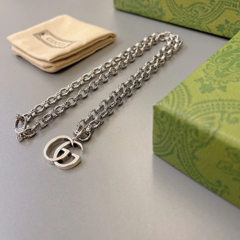 Functional Gucci Necklaces 243104