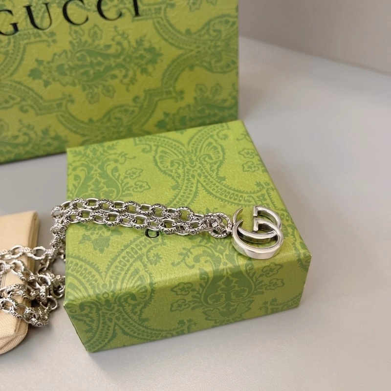 Functional Gucci Necklaces 243104