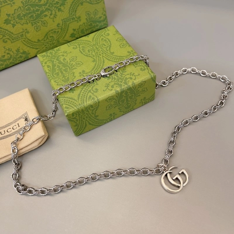 Functional Gucci Necklaces 243104