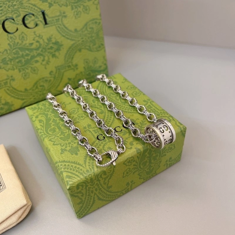 EyeCatching Gucci Necklaces 243101