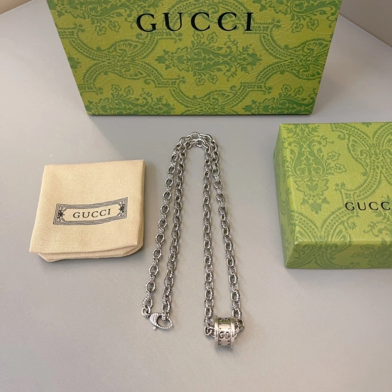 EyeCatching Gucci Necklaces 243101