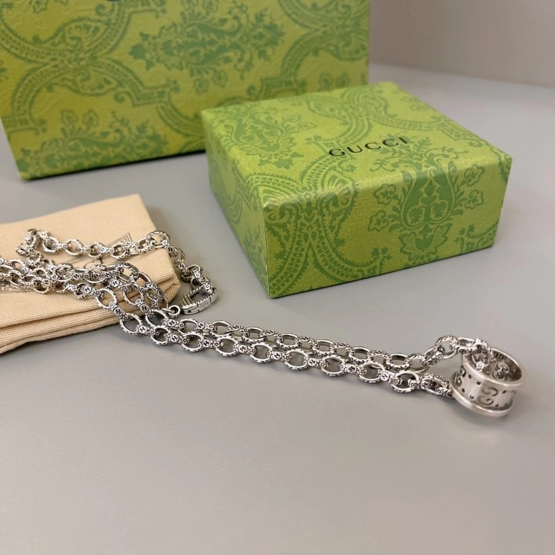 EyeCatching Gucci Necklaces 243101