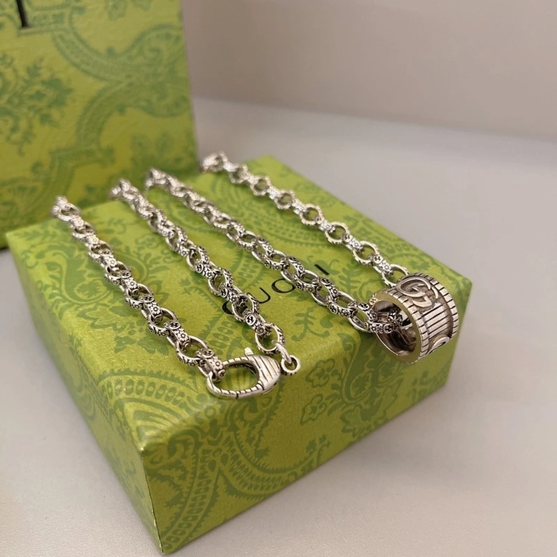 MultiPurpose Gucci Necklaces 243111