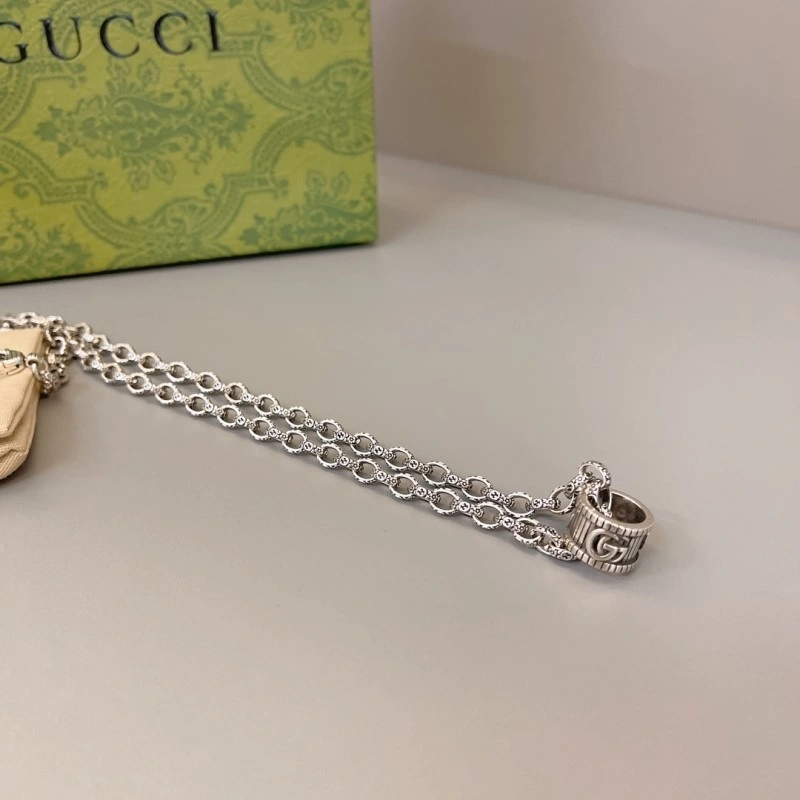 MultiPurpose Gucci Necklaces 243111