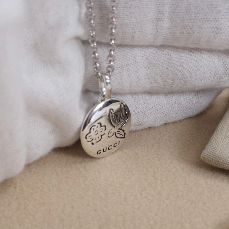 Gucci Necklaces AllSeason 243103