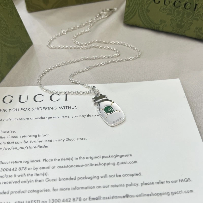 SmoothTexture Gucci Necklaces 243109
