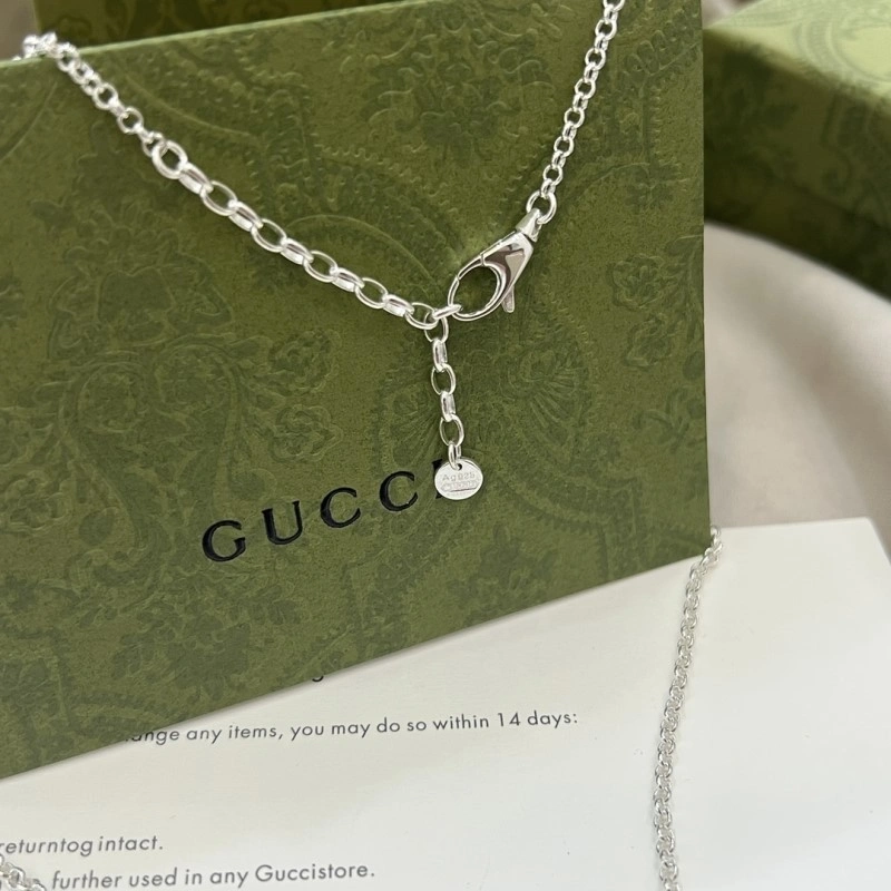 SmoothTexture Gucci Necklaces 243109