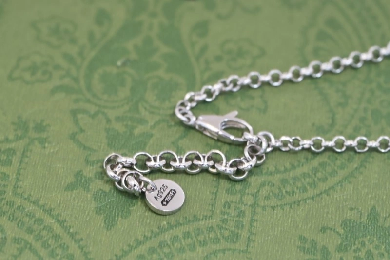 Comfortable Gucci Necklaces 243086