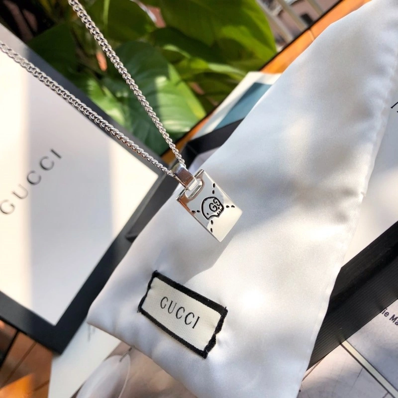 Gucci Necklaces Affordable 243081