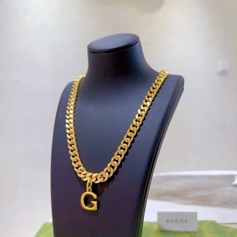 ComfortFit Gucci Necklaces 243048