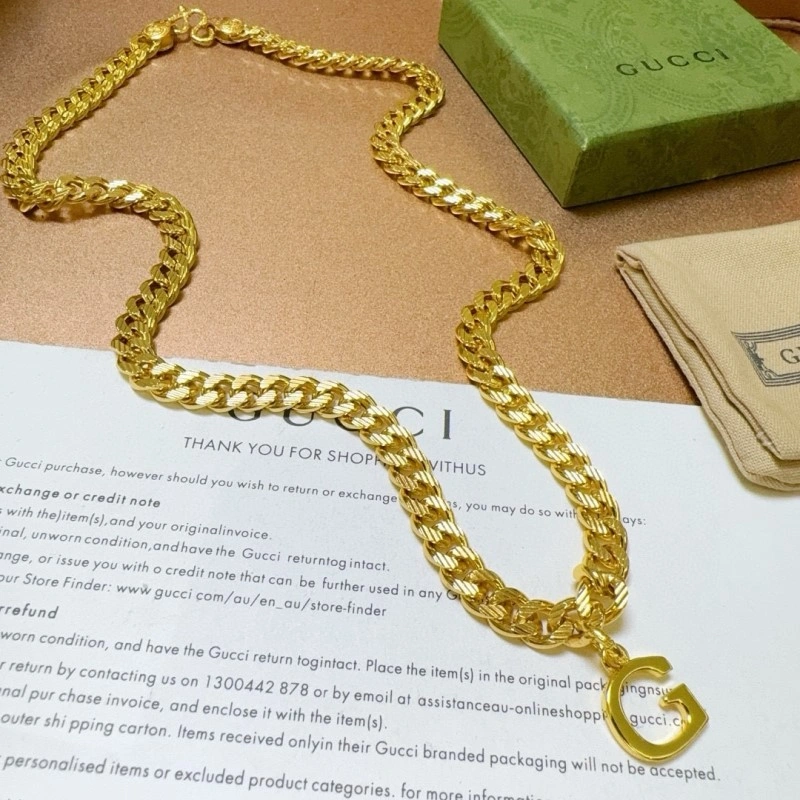 ComfortFit Gucci Necklaces 243048