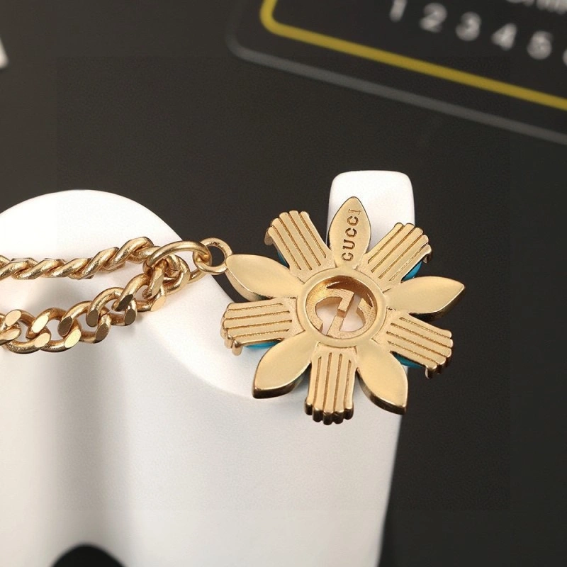 ZipUp Gucci Necklaces 243060