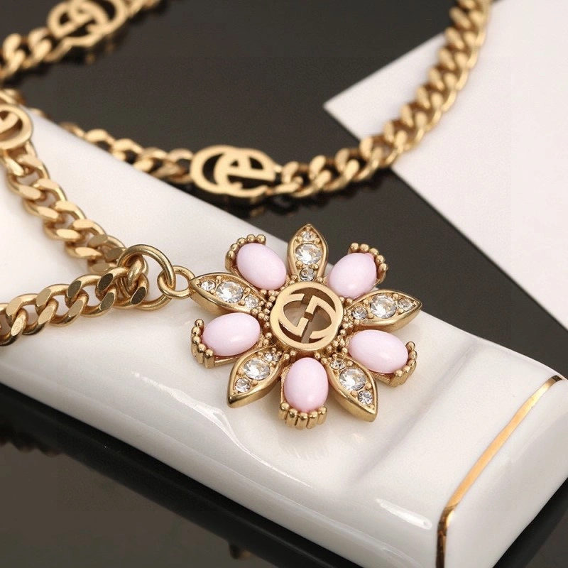 ZipUp Gucci Necklaces 243060