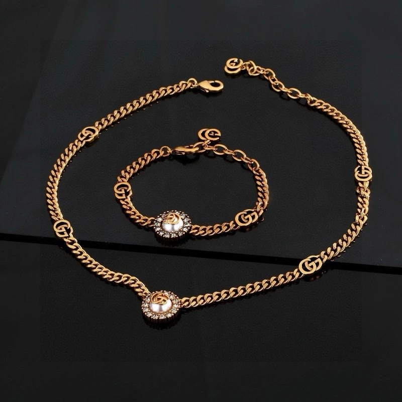 Gucci Necklaces Classic 243045