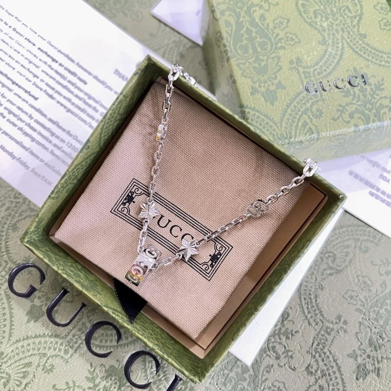 Gucci Necklaces Elegant 243050