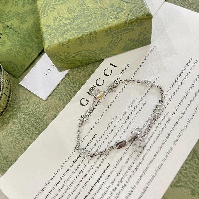 Gucci Necklaces Elegant 243050