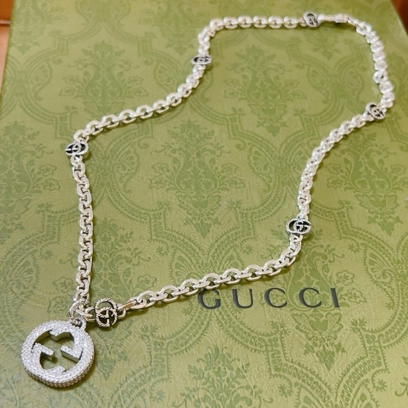 Tailored Gucci Necklaces 243038