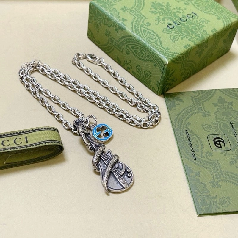 Stylish Gucci Necklaces 243032