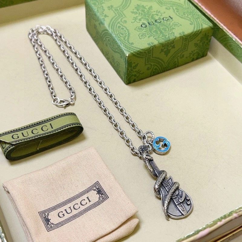 Stylish Gucci Necklaces 243032