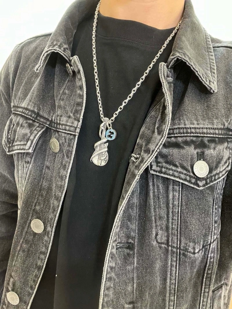 Stylish Gucci Necklaces 243032
