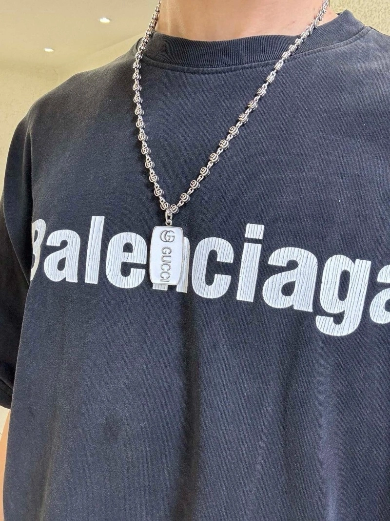 Gucci Necklaces Attractive 243031