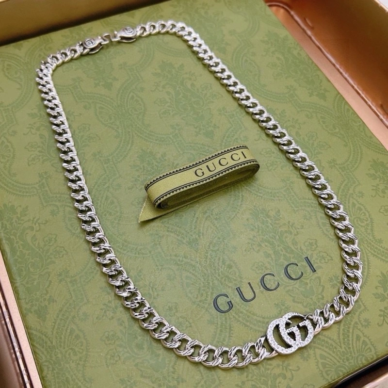 Supportive Gucci Necklaces 243030