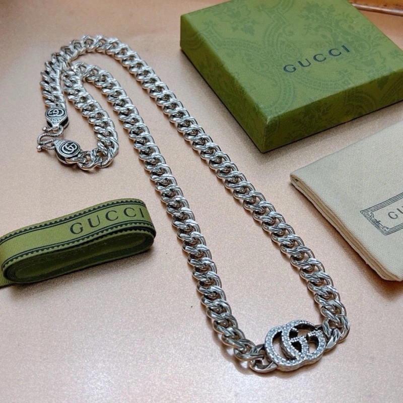Supportive Gucci Necklaces 243030