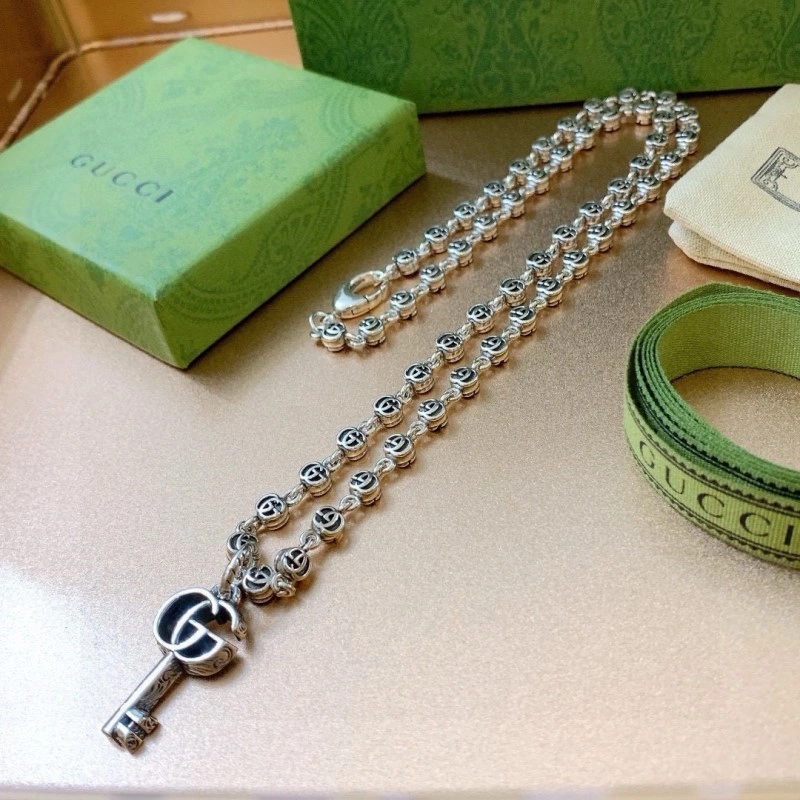 Gucci Necklaces Casual 243028