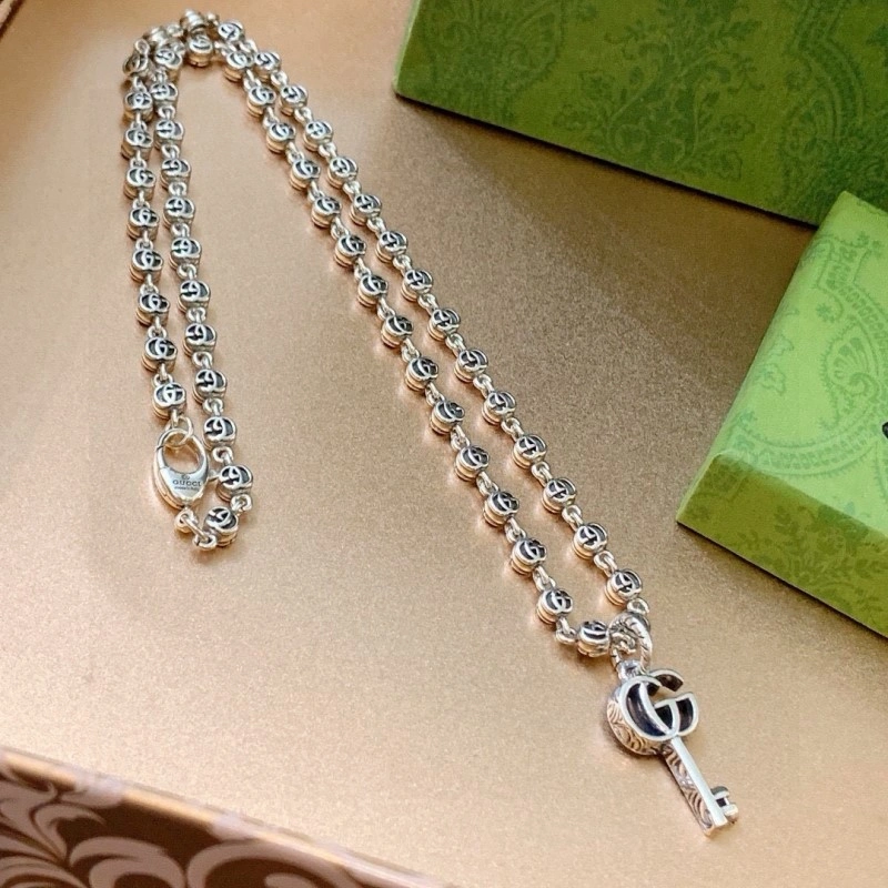 Gucci Necklaces Casual 243028