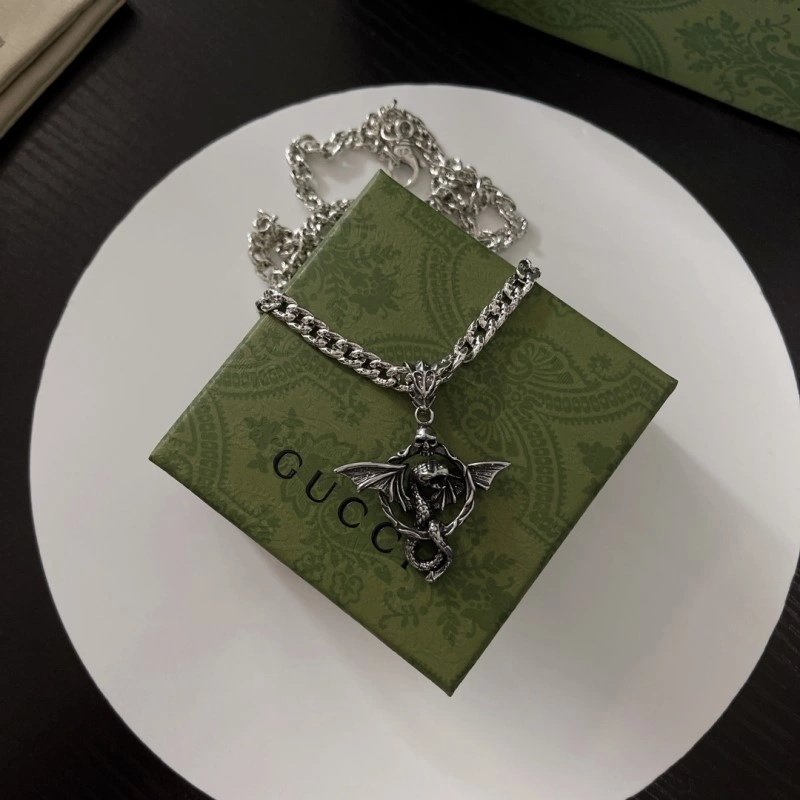 Modern Gucci Necklaces 243002
