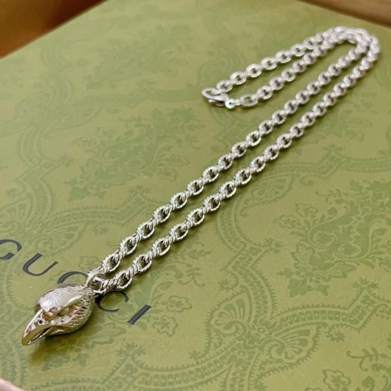 Gucci Necklaces Comfortable 243020
