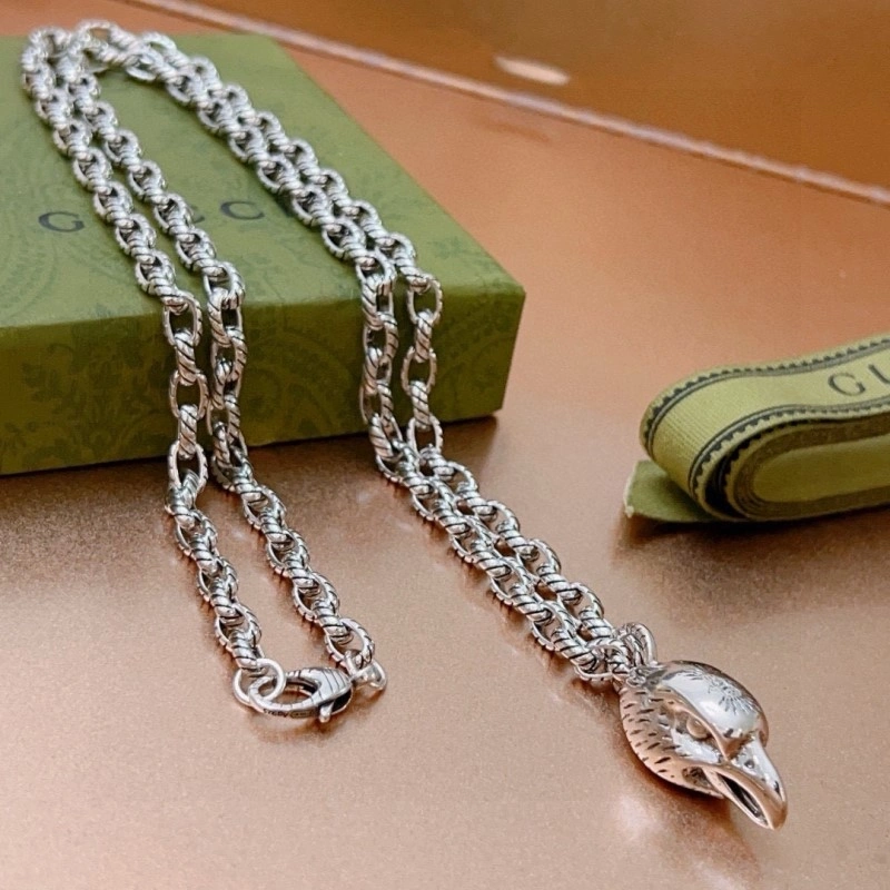 Gucci Necklaces Comfortable 243020