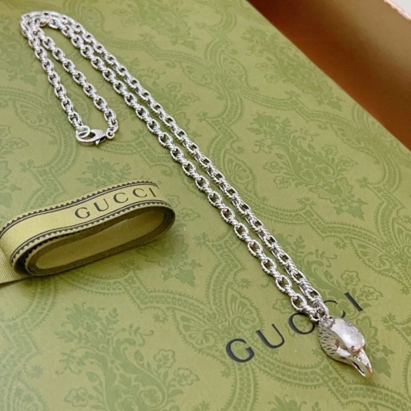 Gucci Necklaces Comfortable 243020